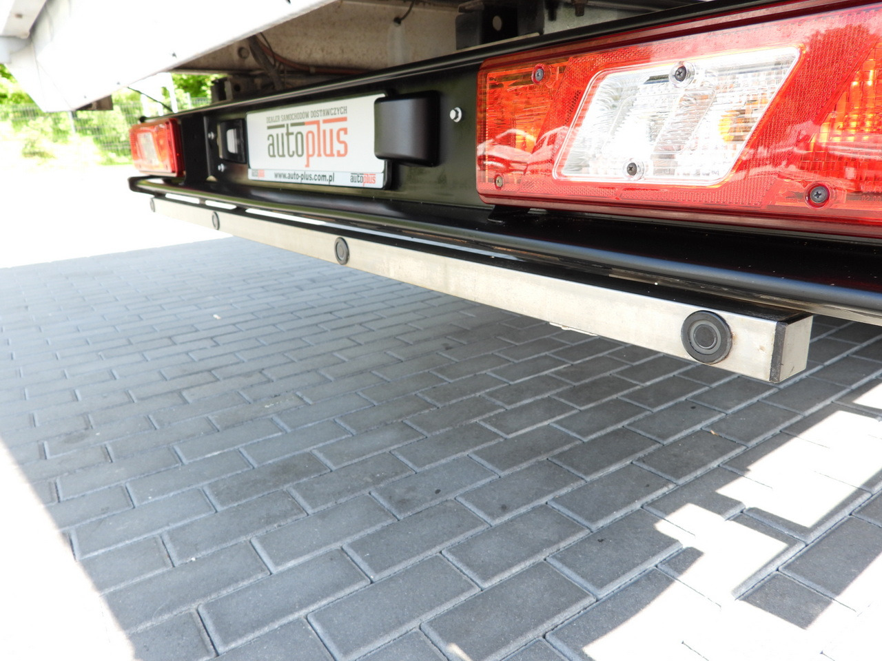 Επαγγελματικό αυτοκίνητο κόφα FORD TRANSIT  BOX LIFT 8 PALLETS CRUISE CONTROL LED LIGHTS AIR CONDITIONING  130HP: φωτογραφία 29