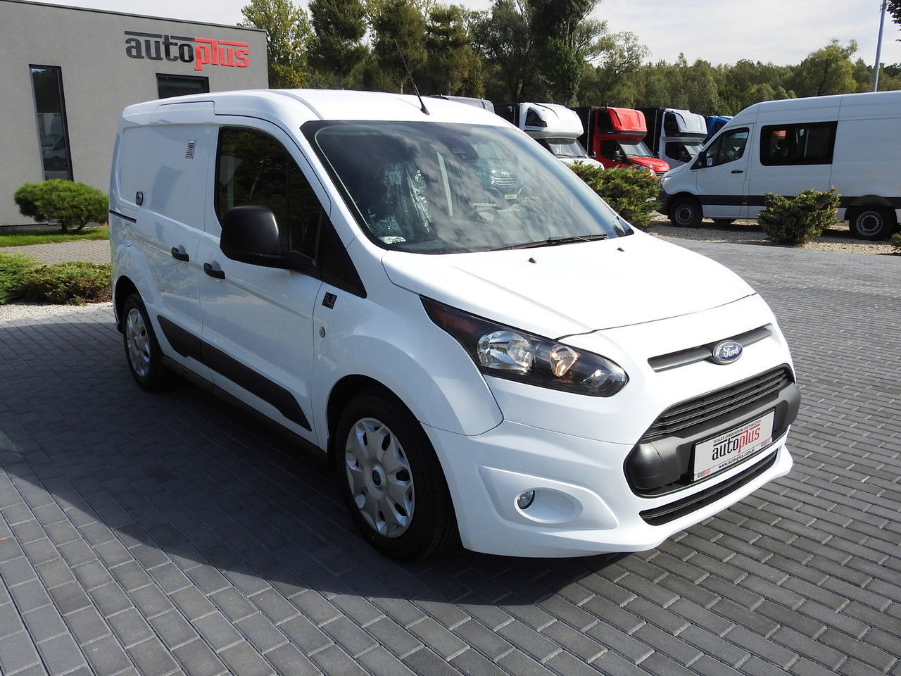 FORD TRANSIT CONNECT VAN CRUISE CONTROL NAVIGATION AIR CONDITIONING 100HP - Βαν: φωτογραφία 4 FORD TRANSIT CONNECT VAN CRUISE CONTROL NAVIGATION AIR CONDITIONING 100HP - Βαν: φωτογραφία 4