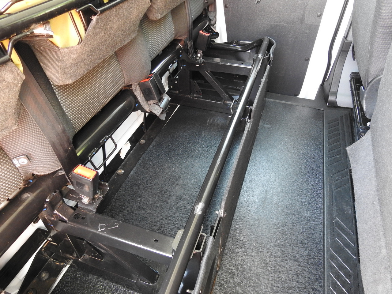 Μικρό φορτηγό με καρότσα FORD TRANSIT STAKE BODY DOUBLE CABIN DOKA 7 SEATS AIR CONDITIONING  130HP: φωτογραφία 35