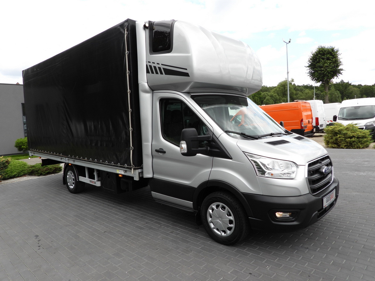 FORD TRANSIT TARPAULIN 10 PALLETS WEBASTO CRUISE CONTROL LED LIGHTS PNEUMATICS AIR CONDITIONING 160HP - Επαγγελματικό αυτοκίνητο με μουσαμά: φωτογραφία 4 FORD TRANSIT TARPAULIN 10 PALLETS WEBASTO CRUISE CONTROL LED LIGHTS PNEUMATICS AIR CONDITIONING 160HP - Επαγγελματικό αυτοκίνητο με μουσαμά: φωτογραφία 4