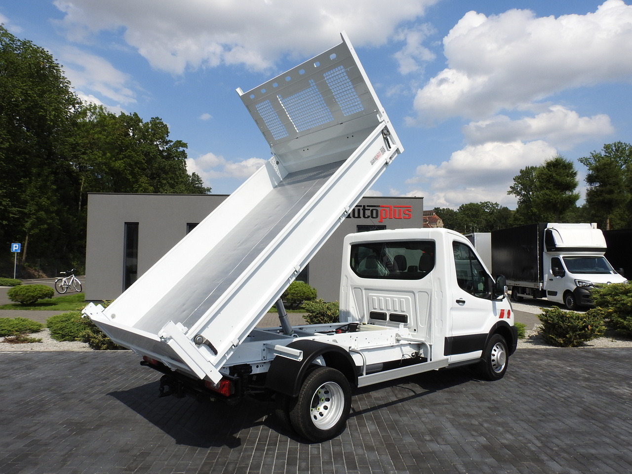 FORD TRANSIT TIPPER CRUISE CONTROL AIR CONDITIONING TWIN WHEELS 170HP - Όχημα με ανατρεπομενη καροτσα: φωτογραφία 3 FORD TRANSIT TIPPER CRUISE CONTROL AIR CONDITIONING TWIN WHEELS 170HP - Όχημα με ανατρεπομενη καροτσα: φωτογραφία 3