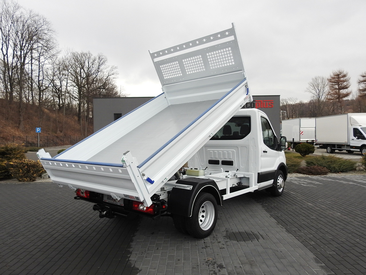 FORD TRANSIT TIPPER LED LIGHTS TWIN WHEELS AIR CONDITIONING 130HP - Όχημα με ανατρεπομενη καροτσα: φωτογραφία 3 FORD TRANSIT TIPPER LED LIGHTS TWIN WHEELS AIR CONDITIONING 130HP - Όχημα με ανατρεπομενη καροτσα: φωτογραφία 3