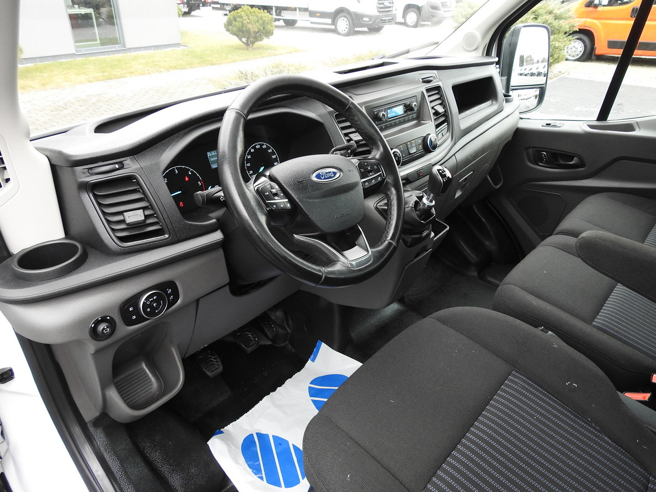 FORD TRANSIT TIPPER LED LIGHTS TWIN WHEELS AIR CONDITIONING 130HP - Όχημα με ανατρεπομενη καροτσα: φωτογραφία 2 FORD TRANSIT TIPPER LED LIGHTS TWIN WHEELS AIR CONDITIONING 130HP - Όχημα με ανατρεπομενη καροτσα: φωτογραφία 2