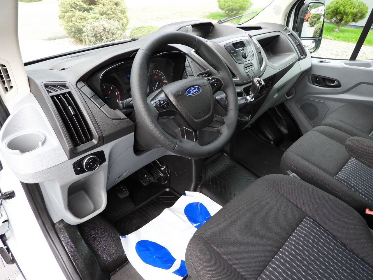 FORD TRANSIT TIPPER TWIN WHEELS 155HP - Όχημα με ανατρεπομενη καροτσα: φωτογραφία 2 FORD TRANSIT TIPPER TWIN WHEELS 155HP - Όχημα με ανατρεπομενη καροτσα: φωτογραφία 2