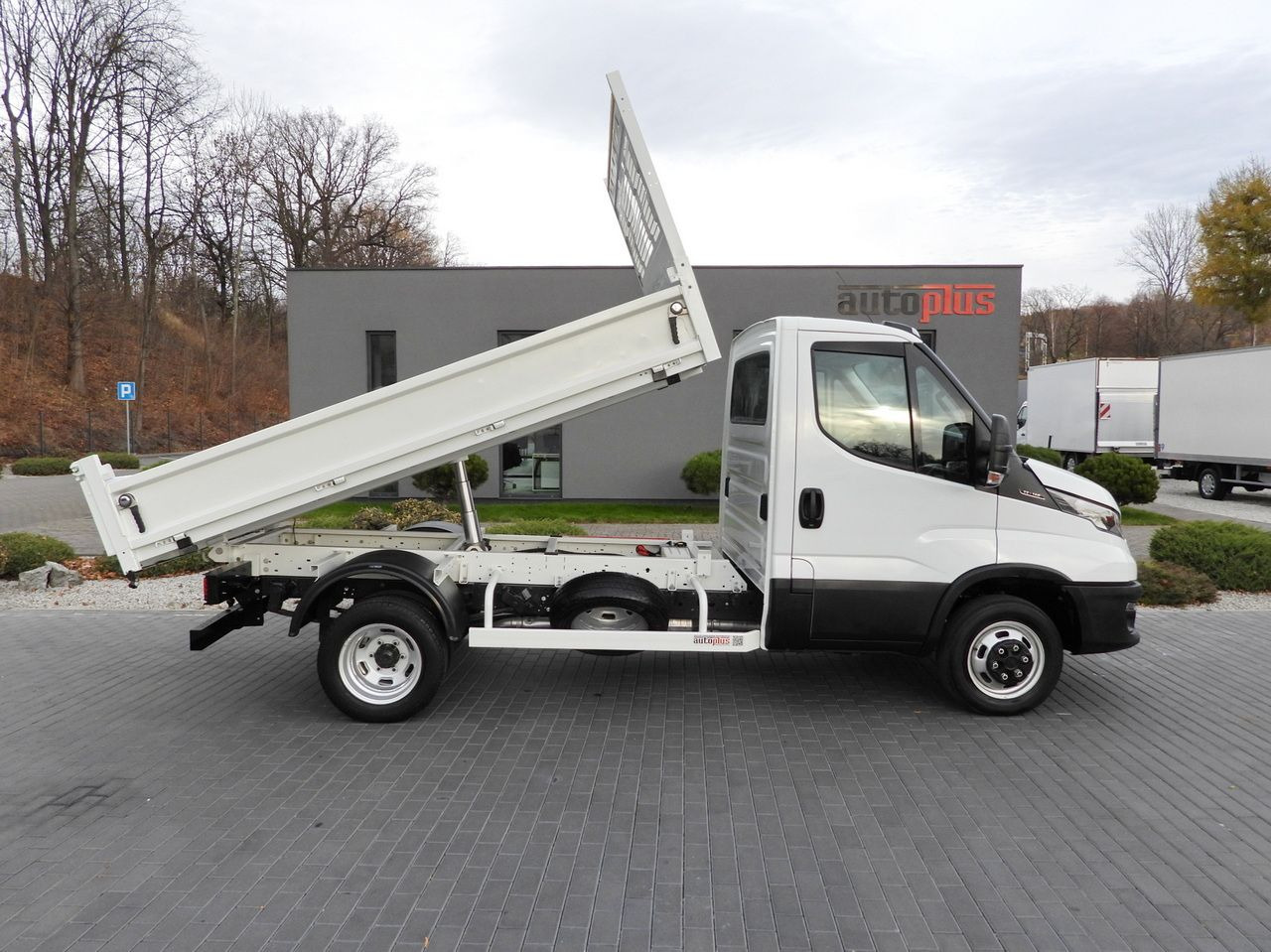 Όχημα με ανατρεπομενη καροτσα IVECO DAILY 35C14 TIPPER CRUISE CONTROL TWIN WHEELS AIR CONDITIONING 140HP: φωτογραφία 7 Όχημα με ανατρεπομενη καροτσα IVECO DAILY 35C14 TIPPER CRUISE CONTROL TWIN WHEELS AIR CONDITIONING 140HP: φωτογραφία 7