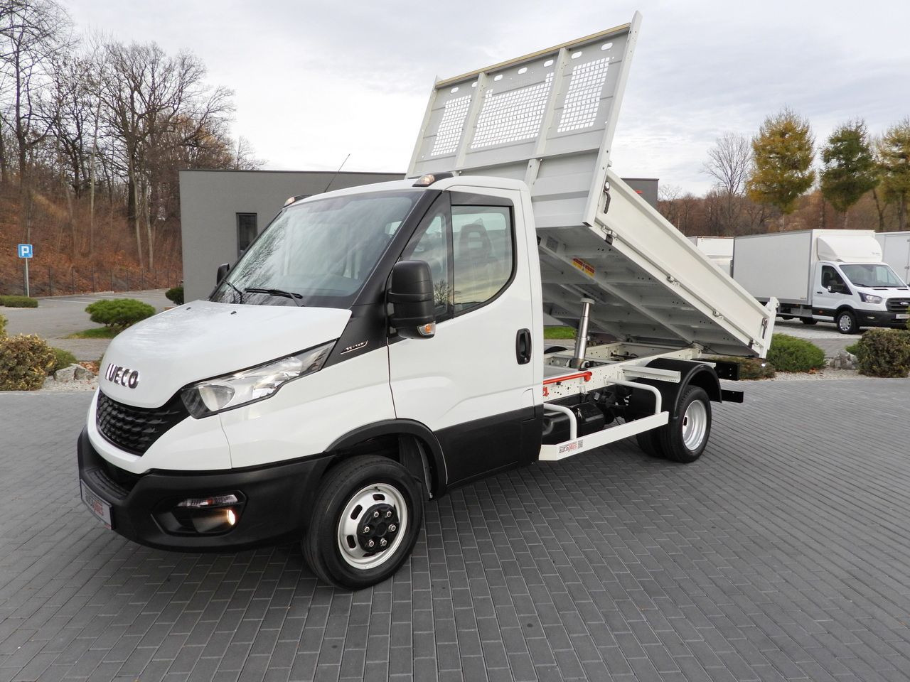 Όχημα με ανατρεπομενη καροτσα IVECO DAILY 35C14 TIPPER CRUISE CONTROL TWIN WHEELS AIR CONDITIONING 140HP: φωτογραφία 16 Όχημα με ανατρεπομενη καροτσα IVECO DAILY 35C14 TIPPER CRUISE CONTROL TWIN WHEELS AIR CONDITIONING 140HP: φωτογραφία 16