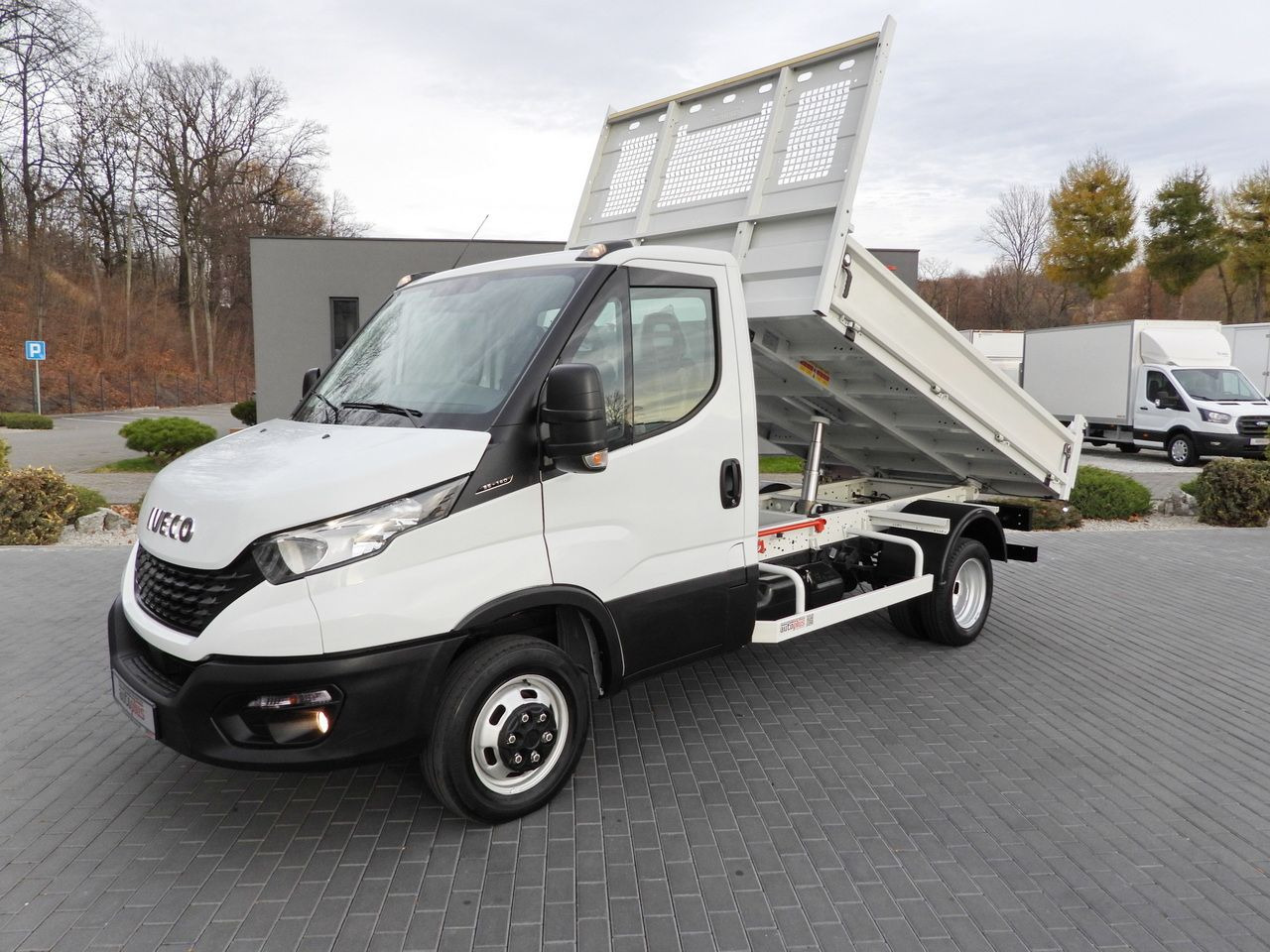 Όχημα με ανατρεπομενη καροτσα IVECO DAILY 35C14 TIPPER CRUISE CONTROL TWIN WHEELS AIR CONDITIONING 140HP: φωτογραφία 6 Όχημα με ανατρεπομενη καροτσα IVECO DAILY 35C14 TIPPER CRUISE CONTROL TWIN WHEELS AIR CONDITIONING 140HP: φωτογραφία 6
