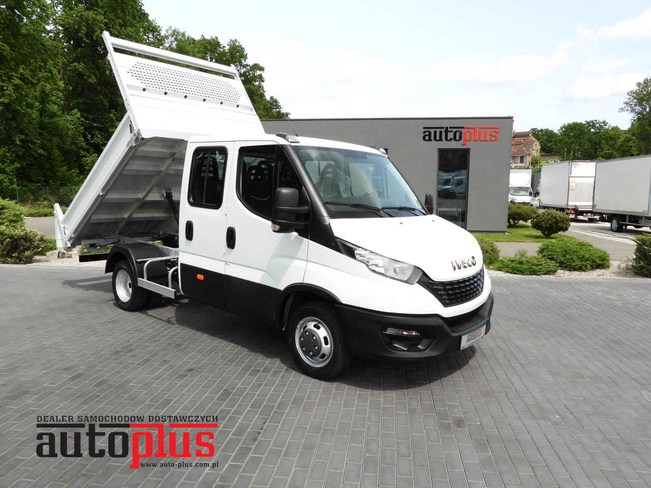 IVECO DAILY 35C14 TIPPER DOUBLE CABIN DOKA 6 SEATS CRUISE CONTROL TWIN WHEELS AIR CONDITIONING 140HP - Ελαφρύ επαγγελματικό: φωτογραφία 1 IVECO DAILY 35C14 TIPPER DOUBLE CABIN DOKA 6 SEATS CRUISE CONTROL TWIN WHEELS AIR CONDITIONING 140HP - Ελαφρύ επαγγελματικό: φωτογραφία 1