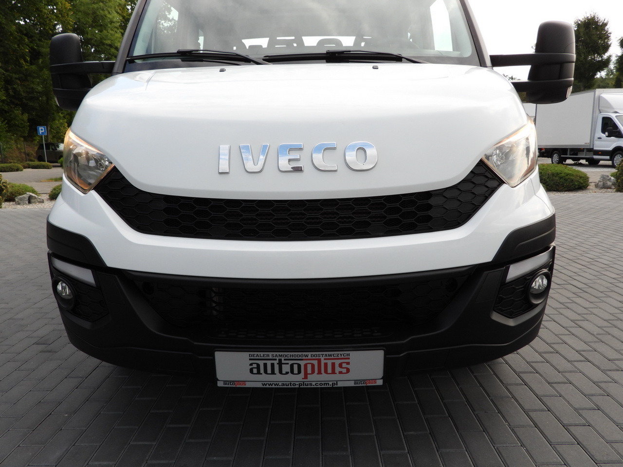 Διπλοκάμπινο ελαφρύ επαγγελματικό IVECO DAILY 35C17 STAKE BODY DOUBLE CABIN DOKA 7 SEATS CRUISE CONTROL TWIN WHEELS AIR CONDITIONING 170HP: φωτογραφία 13 Διπλοκάμπινο ελαφρύ επαγγελματικό IVECO DAILY 35C17 STAKE BODY DOUBLE CABIN DOKA 7 SEATS CRUISE CONTROL TWIN WHEELS AIR CONDITIONING 170HP: φωτογραφία 13