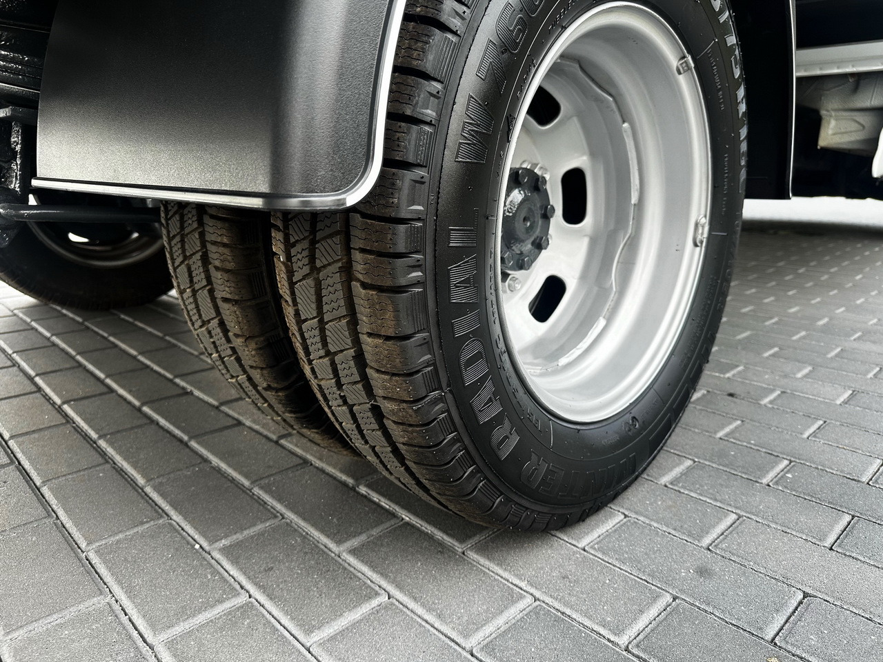 Διπλοκάμπινο ελαφρύ επαγγελματικό IVECO DAILY 35C17 STAKE BODY DOUBLE CABIN DOKA 7 SEATS CRUISE CONTROL TWIN WHEELS AIR CONDITIONING 170HP: φωτογραφία 18 Διπλοκάμπινο ελαφρύ επαγγελματικό IVECO DAILY 35C17 STAKE BODY DOUBLE CABIN DOKA 7 SEATS CRUISE CONTROL TWIN WHEELS AIR CONDITIONING 170HP: φωτογραφία 18