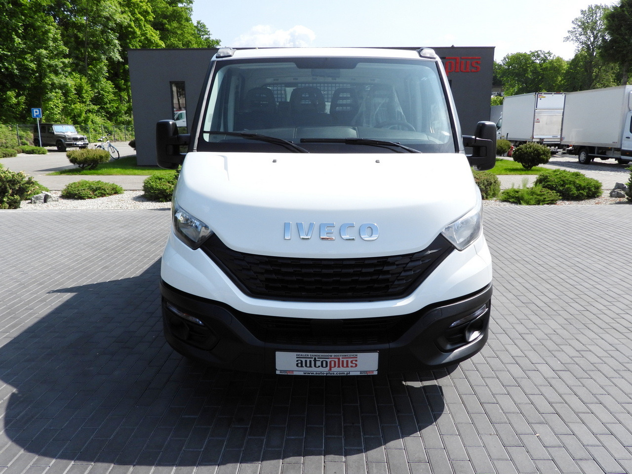 IVECO DAILY 35S12 STAKE BODY DOUBLE CABIN DOKA 7 SEATS AIR CONDITIONING 120HP - Μικρό φορτηγό με καρότσα: φωτογραφία 5 IVECO DAILY 35S12 STAKE BODY DOUBLE CABIN DOKA 7 SEATS AIR CONDITIONING 120HP - Μικρό φορτηγό με καρότσα: φωτογραφία 5