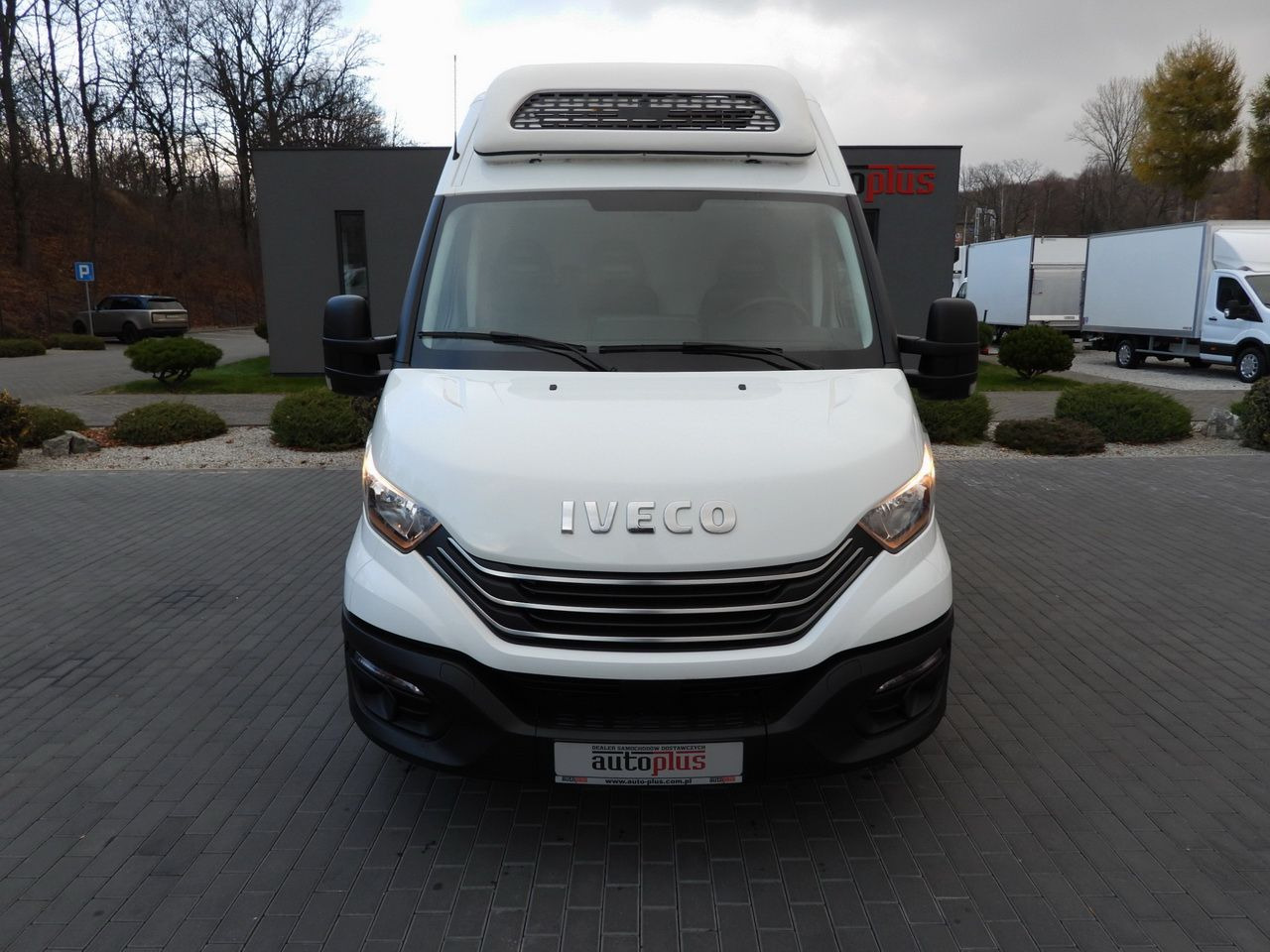 IVECO DAILY 35S14 REFRIGERATOR VAN 0*C POWER SUPPLY 230V NAVIGATION AUTOMATIC TRANSMISSION AIR CONDITIONING 140HP - Επαγγελματικό αυτοκίνητο ψυγείο: φωτογραφία 5 IVECO DAILY 35S14 REFRIGERATOR VAN 0*C POWER SUPPLY 230V NAVIGATION AUTOMATIC TRANSMISSION AIR CONDITIONING 140HP - Επαγγελματικό αυτοκίνητο ψυγείο: φωτογραφία 5