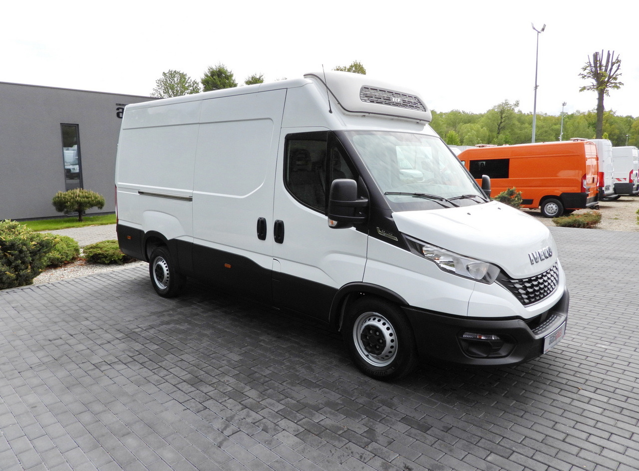 IVECO DAILY 35S14 REFRIGERATOR VAN -10*C POWER SUPPLY 230V CRUISE CONTROL AUTOMATIC TRANSMISSION HI-MATIC AIR CONDITIONING 140HP - Επαγγελματικό αυτοκίνητο ψυγείο: φωτογραφία 4 IVECO DAILY 35S14 REFRIGERATOR VAN -10*C POWER SUPPLY 230V CRUISE CONTROL AUTOMATIC TRANSMISSION HI-MATIC AIR CONDITIONING 140HP - Επαγγελματικό αυτοκίνητο ψυγείο: φωτογραφία 4