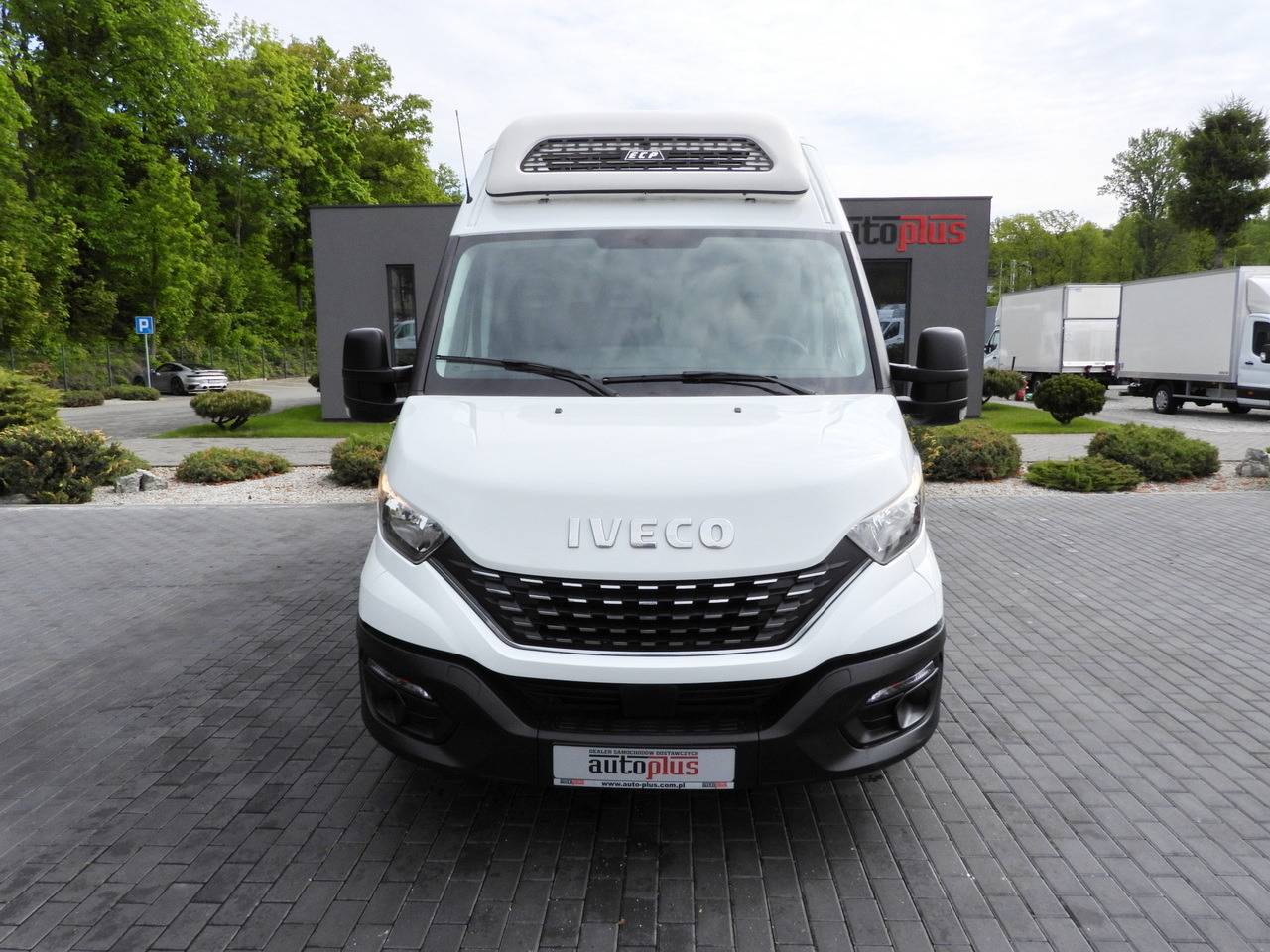 IVECO DAILY 35S14 REFRIGERATOR VAN -10*C POWER SUPPLY 230V CRUISE CONTROL AUTOMATIC TRANSMISSION HI-MATIC AIR CONDITIONING 140HP - Επαγγελματικό αυτοκίνητο ψυγείο: φωτογραφία 5 IVECO DAILY 35S14 REFRIGERATOR VAN -10*C POWER SUPPLY 230V CRUISE CONTROL AUTOMATIC TRANSMISSION HI-MATIC AIR CONDITIONING 140HP - Επαγγελματικό αυτοκίνητο ψυγείο: φωτογραφία 5