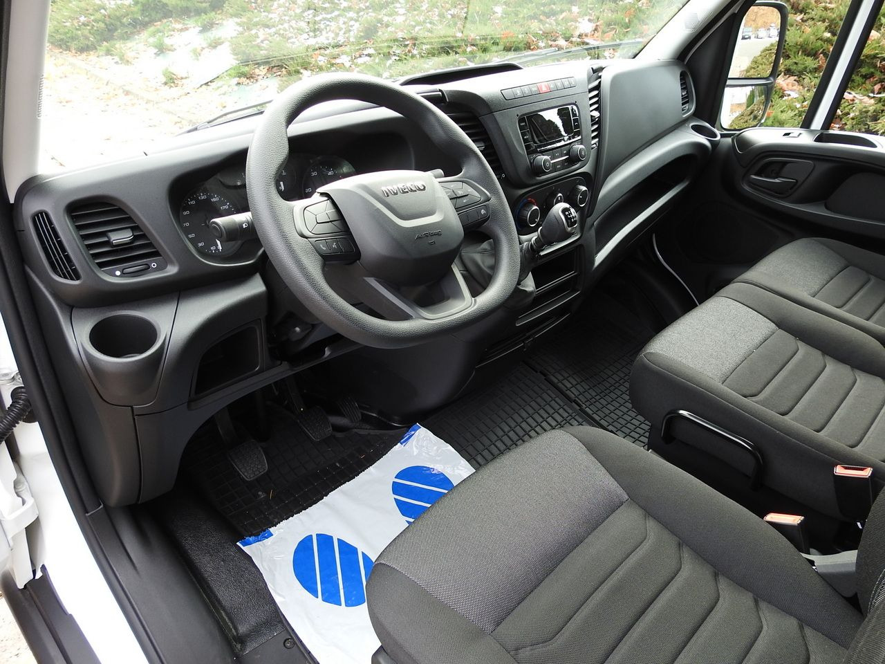 IVECO DAILY 35S16 NEW TARPAULIN LIFT 8 PALLETS CRUISE CONTROL AIR CONDITIONING 160HP - Επαγγελματικό αυτοκίνητο με μουσαμά: φωτογραφία 2 IVECO DAILY 35S16 NEW TARPAULIN LIFT 8 PALLETS CRUISE CONTROL AIR CONDITIONING 160HP - Επαγγελματικό αυτοκίνητο με μουσαμά: φωτογραφία 2