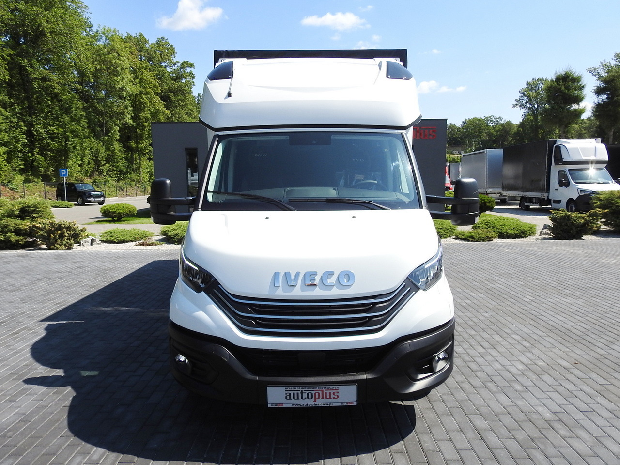 IVECO DAILY 35S18 NEW TARPAULIN 8 PALLETS CRUISE CONTROL NAVIGATION LED LIGHTS AUTOMATIC TRANSMISSION HI-MATIC MANUFACTURERS WARRANTY 180HP - Επαγγελματικό αυτοκίνητο με μουσαμά: φωτογραφία 5 IVECO DAILY 35S18 NEW TARPAULIN 8 PALLETS CRUISE CONTROL NAVIGATION LED LIGHTS AUTOMATIC TRANSMISSION HI-MATIC MANUFACTURERS WARRANTY 180HP - Επαγγελματικό αυτοκίνητο με μουσαμά: φωτογραφία 5