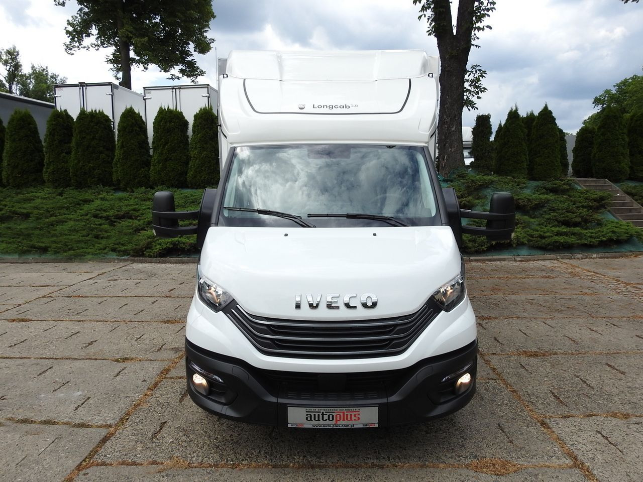 IVECO DAILY 35S18 NEW TARPAULIN WEBASTO CRUISE CONTROL AIR CONDITIONING 180HP - Επαγγελματικό αυτοκίνητο με μουσαμά: φωτογραφία 5 IVECO DAILY 35S18 NEW TARPAULIN WEBASTO CRUISE CONTROL AIR CONDITIONING 180HP - Επαγγελματικό αυτοκίνητο με μουσαμά: φωτογραφία 5