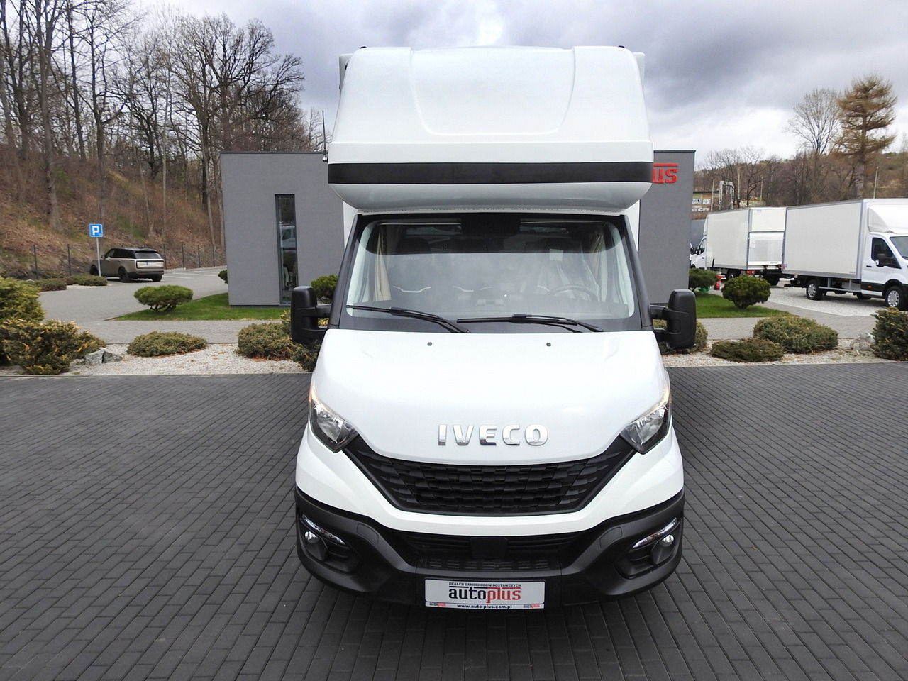 IVECO DAILY  35S18 TARPAULIN 10 PALLETS WEBASTO CRUISE CONTROL AIR CONDITIONING  180HP - Επαγγελματικό αυτοκίνητο με μουσαμά: φωτογραφία 5 IVECO DAILY  35S18 TARPAULIN 10 PALLETS WEBASTO CRUISE CONTROL AIR CONDITIONING  180HP - Επαγγελματικό αυτοκίνητο με μουσαμά: φωτογραφία 5