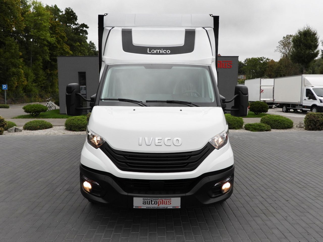 IVECO DAILY 35S18 TARPAULIN 10 PALLETS WEBASTO CRUISE CONTROL PNEUMATICS AIR CONDITIONING 180HP - Επαγγελματικό αυτοκίνητο με μουσαμά: φωτογραφία 5 IVECO DAILY 35S18 TARPAULIN 10 PALLETS WEBASTO CRUISE CONTROL PNEUMATICS AIR CONDITIONING 180HP - Επαγγελματικό αυτοκίνητο με μουσαμά: φωτογραφία 5