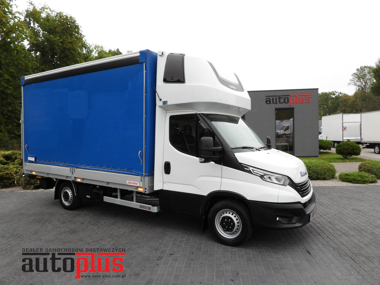 IVECO DAILY 35S18 TARPAULIN LIFT 8 PALLETS WEBASTO CRUISE CONTROL LED LIGHTS AIR CONDITIONING 180HP - Επαγγελματικό αυτοκίνητο με μουσαμά: φωτογραφία 1 IVECO DAILY 35S18 TARPAULIN LIFT 8 PALLETS WEBASTO CRUISE CONTROL LED LIGHTS AIR CONDITIONING 180HP - Επαγγελματικό αυτοκίνητο με μουσαμά: φωτογραφία 1