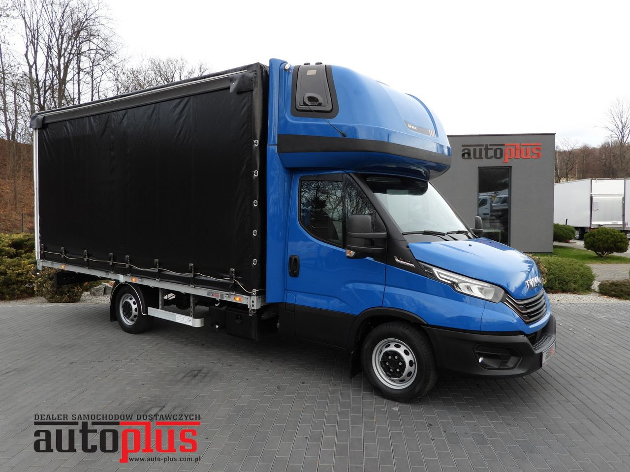 IVECO DAILY 35S21 TARPAULIN 10 PALLETS WEBASTO CRUISE CONTROL NAVIGATION LED LIGHTS AUTOMATIC TRANSMISSION HI-MATIC AIR CONDITIONING 210HP - Επαγγελματικό αυτοκίνητο με μουσαμά: φωτογραφία 1 IVECO DAILY 35S21 TARPAULIN 10 PALLETS WEBASTO CRUISE CONTROL NAVIGATION LED LIGHTS AUTOMATIC TRANSMISSION HI-MATIC AIR CONDITIONING 210HP - Επαγγελματικό αυτοκίνητο με μουσαμά: φωτογραφία 1