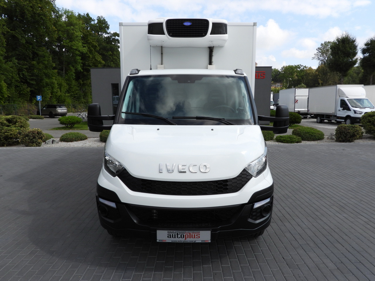 IVECO DAILY 70C17 REFRIGERATOR 1*C LIFT 10 PALLETS POWER SUPPLY 230V CRUISE CONTROL AIR CONDITIONING PNEUMATICS AUTOMATIC TRANSMISSION HI-MATIC TWIN WHEELS 170HP - Φορτηγό ψυγείο: φωτογραφία 5 IVECO DAILY 70C17 REFRIGERATOR 1*C LIFT 10 PALLETS POWER SUPPLY 230V CRUISE CONTROL AIR CONDITIONING PNEUMATICS AUTOMATIC TRANSMISSION HI-MATIC TWIN WHEELS 170HP - Φορτηγό ψυγείο: φωτογραφία 5