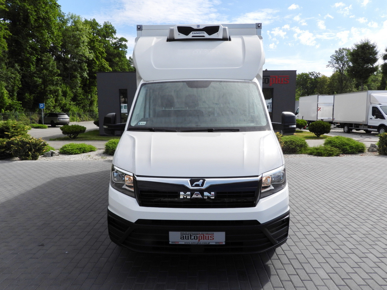 MAN TGE 3.140 REGRIGERATOR BOX -1*C 8 PALLETS HEATING FUNCTION CRUISE CONTROL PNEUMATICS AIR CONDITIONING 140HP - Επαγγελματικό αυτοκίνητο ψυγείο: φωτογραφία 5 MAN TGE 3.140 REGRIGERATOR BOX -1*C 8 PALLETS HEATING FUNCTION CRUISE CONTROL PNEUMATICS AIR CONDITIONING 140HP - Επαγγελματικό αυτοκίνητο ψυγείο: φωτογραφία 5