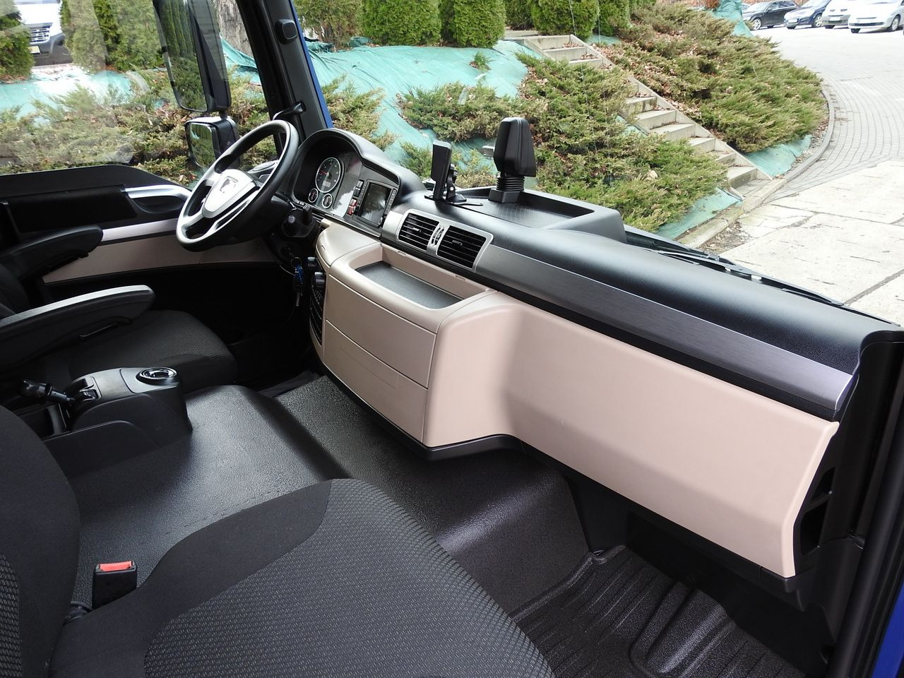Επαγγελματικό αυτοκίνητο κόφα MAN TGL 12.220 BOX LIFT 18 PALLETS CRUISE CONTROLAIR CONDITIONING PNEUMATICS AUTOMATIC TWIN WHEELS  220HP: φωτογραφία 45