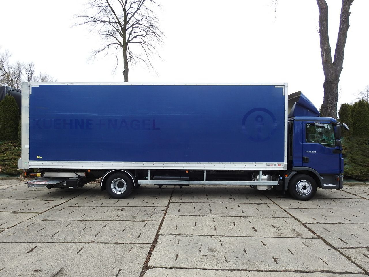 Επαγγελματικό αυτοκίνητο κόφα MAN TGL 12.220 BOX LIFT 18 PALLETS CRUISE CONTROLAIR CONDITIONING PNEUMATICS AUTOMATIC TWIN WHEELS  220HP: φωτογραφία 7