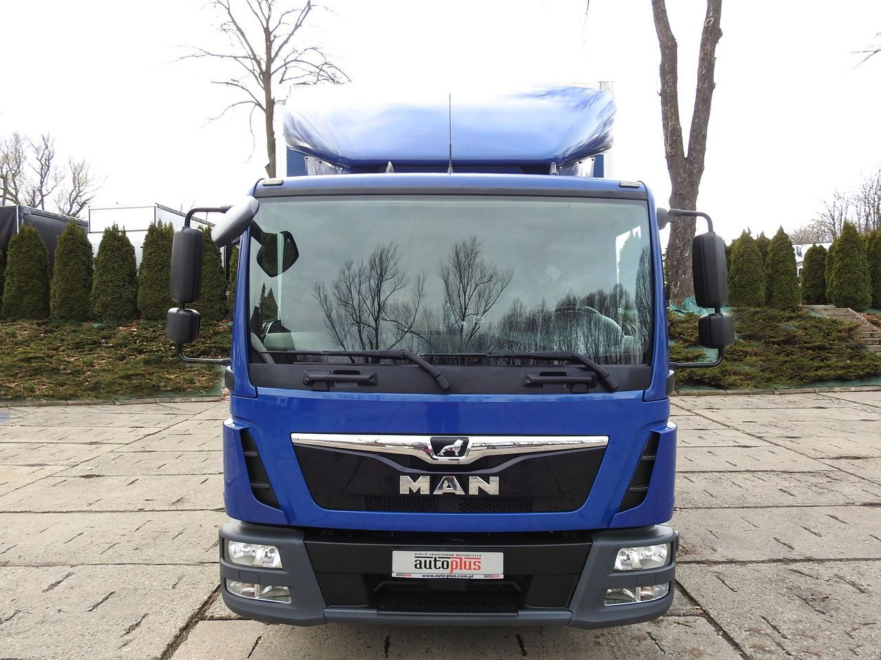 MAN TGL 12.220 BOX LIFT 18 PALLETS CRUISE CONTROLAIR CONDITIONING PNEUMATICS AUTOMATIC TWIN WHEELS 220HP - Φορτηγό κόφα: φωτογραφία 5 MAN TGL 12.220 BOX LIFT 18 PALLETS CRUISE CONTROLAIR CONDITIONING PNEUMATICS AUTOMATIC TWIN WHEELS 220HP - Φορτηγό κόφα: φωτογραφία 5