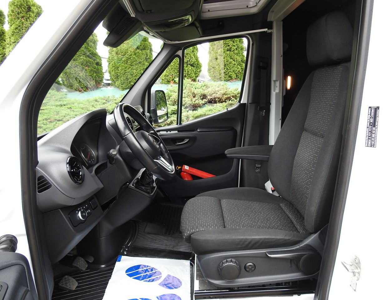 Επαγγελματικό αυτοκίνητο με μουσαμά MERCEDES SPRINTER 316 TARPAULIN 10 PALLETS WEBASTO CRUISE CONTROL AIR CONDITIONING 165HP: φωτογραφία 27 Επαγγελματικό αυτοκίνητο με μουσαμά MERCEDES SPRINTER 316 TARPAULIN 10 PALLETS WEBASTO CRUISE CONTROL AIR CONDITIONING 165HP: φωτογραφία 27