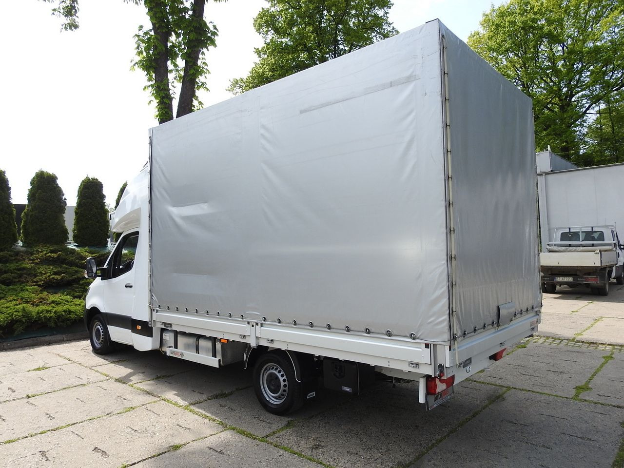 Επαγγελματικό αυτοκίνητο με μουσαμά MERCEDES SPRINTER 316 TARPAULIN 10 PALLETS WEBASTO CRUISE CONTROL AIR CONDITIONING 165HP: φωτογραφία 10 Επαγγελματικό αυτοκίνητο με μουσαμά MERCEDES SPRINTER 316 TARPAULIN 10 PALLETS WEBASTO CRUISE CONTROL AIR CONDITIONING 165HP: φωτογραφία 10