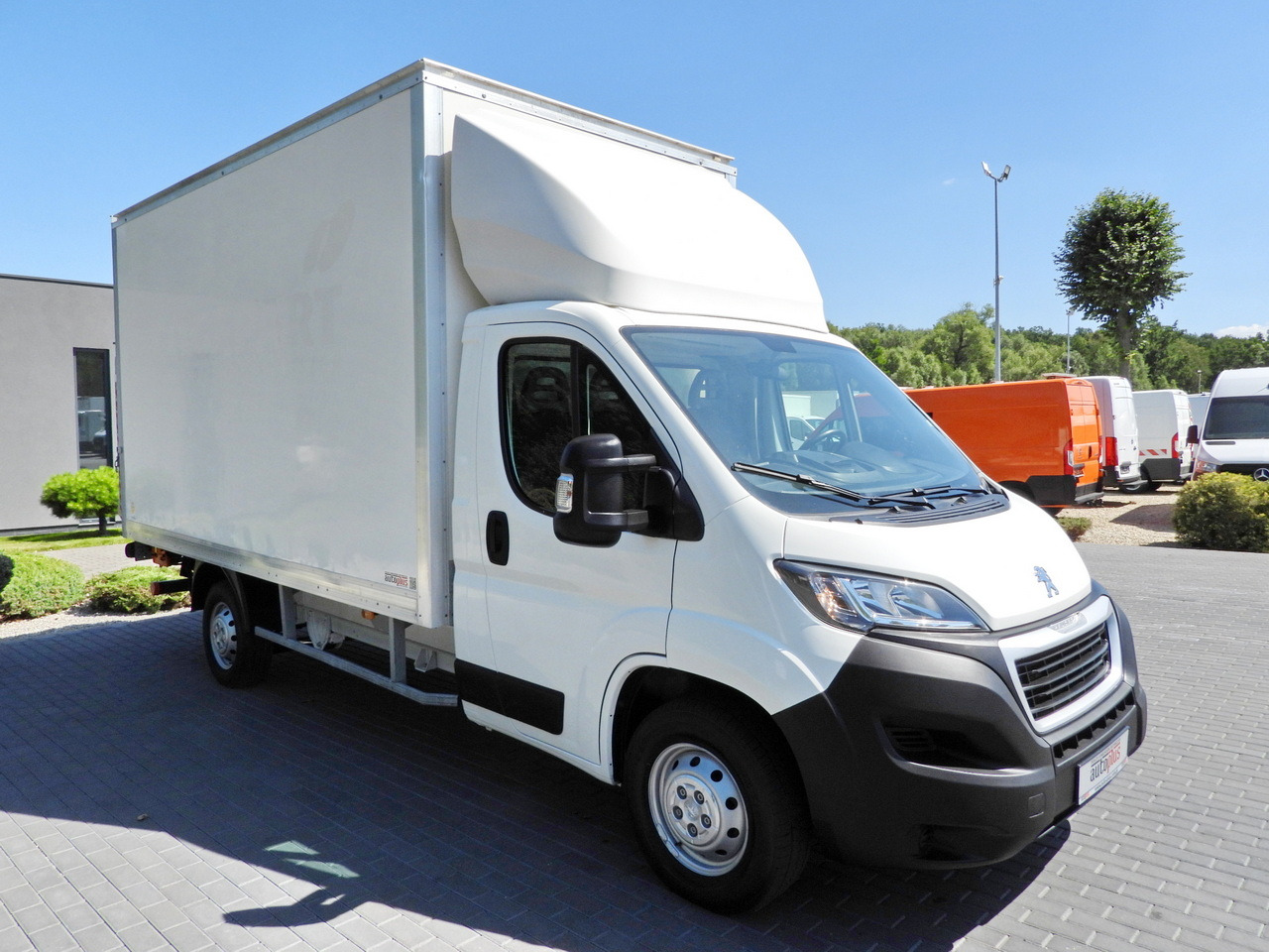PEUGEOT BOXER BOX LIFT 8 PALLETS CRUISE CONTROL AIR CONDITIONING  130HP - Επαγγελματικό αυτοκίνητο ψυγείο: φωτογραφία 4 PEUGEOT BOXER BOX LIFT 8 PALLETS CRUISE CONTROL AIR CONDITIONING  130HP - Επαγγελματικό αυτοκίνητο ψυγείο: φωτογραφία 4