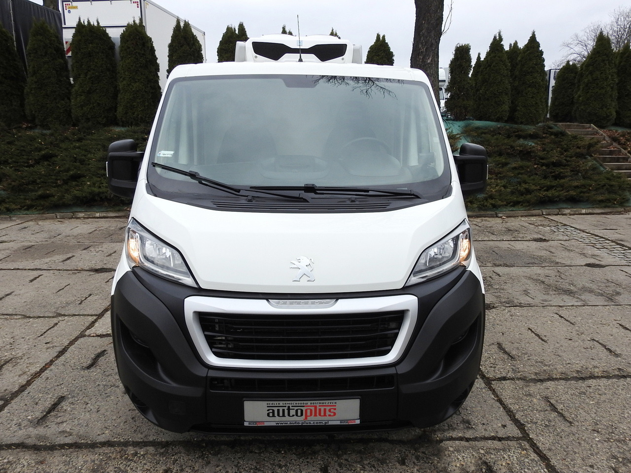 PEUGEOT BOXER REFRIGERATOR VAN -5*C TWO COMPARTMENTS CRUISE CONTROL AIR CONDITIONING 120HP - Επαγγελματικό αυτοκίνητο ψυγείο: φωτογραφία 5 PEUGEOT BOXER REFRIGERATOR VAN -5*C TWO COMPARTMENTS CRUISE CONTROL AIR CONDITIONING 120HP - Επαγγελματικό αυτοκίνητο ψυγείο: φωτογραφία 5