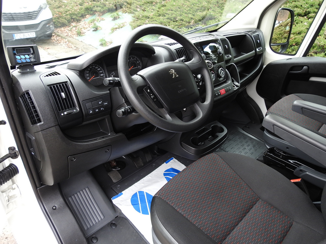 PEUGEOT BOXER REFRIGERATOR VAN -5*C TWO COMPARTMENTS CRUISE CONTROL AIR CONDITIONING 120HP - Επαγγελματικό αυτοκίνητο ψυγείο: φωτογραφία 2 PEUGEOT BOXER REFRIGERATOR VAN -5*C TWO COMPARTMENTS CRUISE CONTROL AIR CONDITIONING 120HP - Επαγγελματικό αυτοκίνητο ψυγείο: φωτογραφία 2