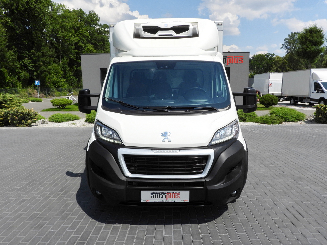 PEUGEOT BOXER REGRIGERATOR BOX 0*C 8 PALLETS CRUISE CONTROL LED LIGHTS AIR CONDITIONING 165HP - Επαγγελματικό αυτοκίνητο ψυγείο: φωτογραφία 5 PEUGEOT BOXER REGRIGERATOR BOX 0*C 8 PALLETS CRUISE CONTROL LED LIGHTS AIR CONDITIONING 165HP - Επαγγελματικό αυτοκίνητο ψυγείο: φωτογραφία 5