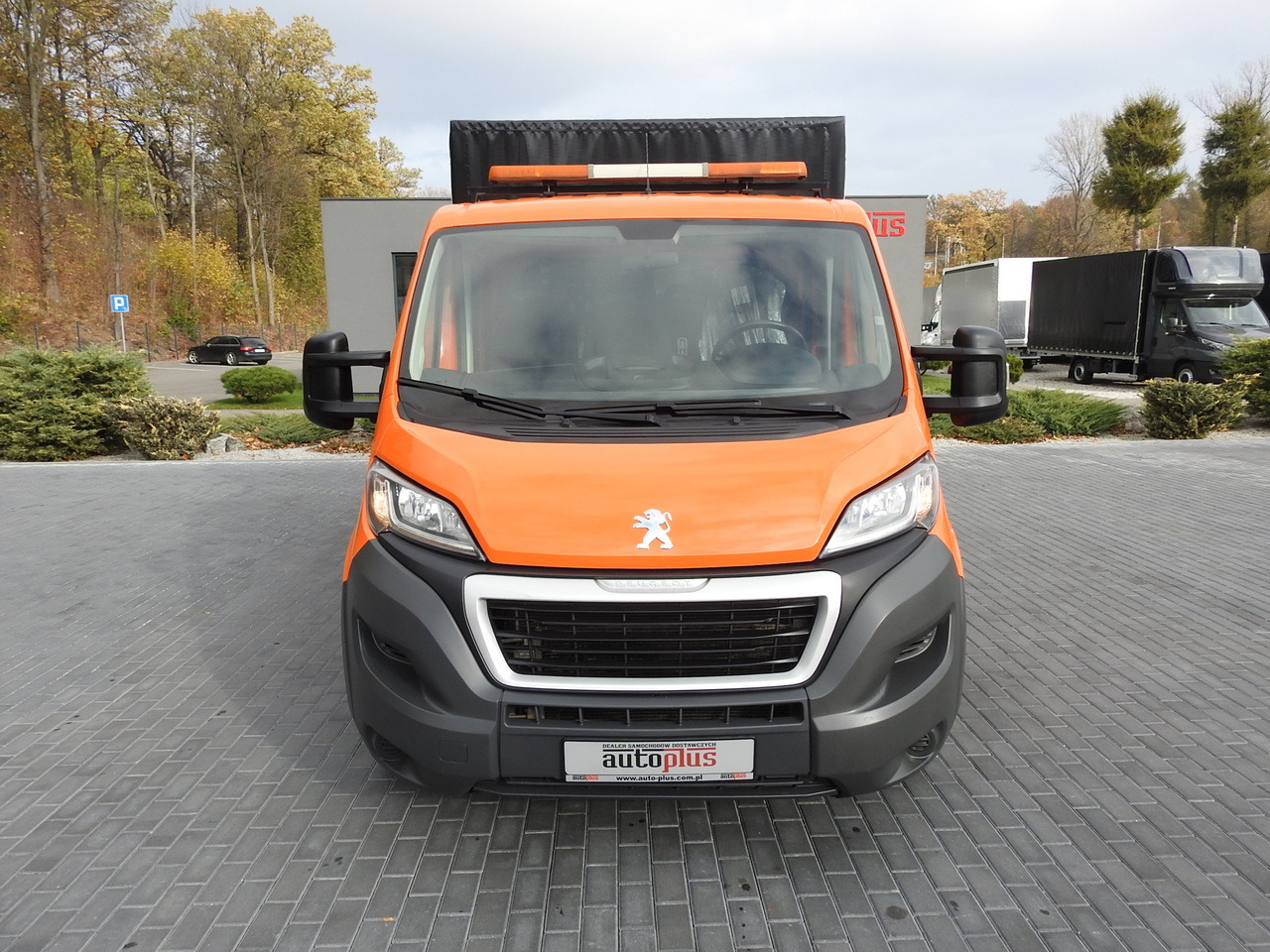 PEUGEOT BOXER STAKE BODY TARPAULIN DOUBLE CABIN DOKA 7 SEATS AIR CONDITIONING PNEUMATICS 140HP - Διπλοκάμπινο ελαφρύ επαγγελματικό: φωτογραφία 5 PEUGEOT BOXER STAKE BODY TARPAULIN DOUBLE CABIN DOKA 7 SEATS AIR CONDITIONING PNEUMATICS 140HP - Διπλοκάμπινο ελαφρύ επαγγελματικό: φωτογραφία 5