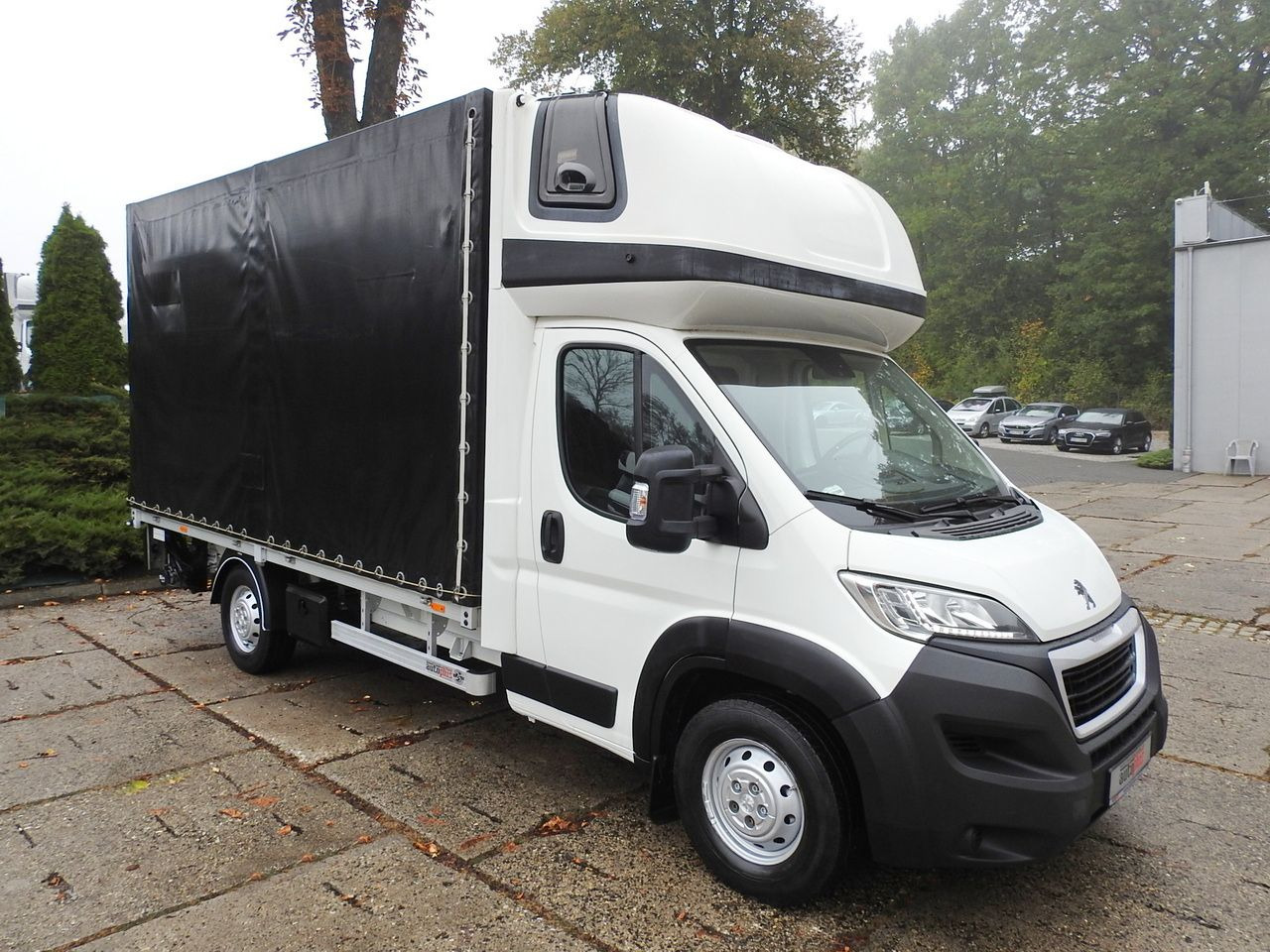 PEUGEOT BOXER TARPAULIN LIFT 8 PALLETS WEBASTO LED LIGHTS AIR CONDITIONING 165HP - Επαγγελματικό αυτοκίνητο με μουσαμά: φωτογραφία 4 PEUGEOT BOXER TARPAULIN LIFT 8 PALLETS WEBASTO LED LIGHTS AIR CONDITIONING 165HP - Επαγγελματικό αυτοκίνητο με μουσαμά: φωτογραφία 4