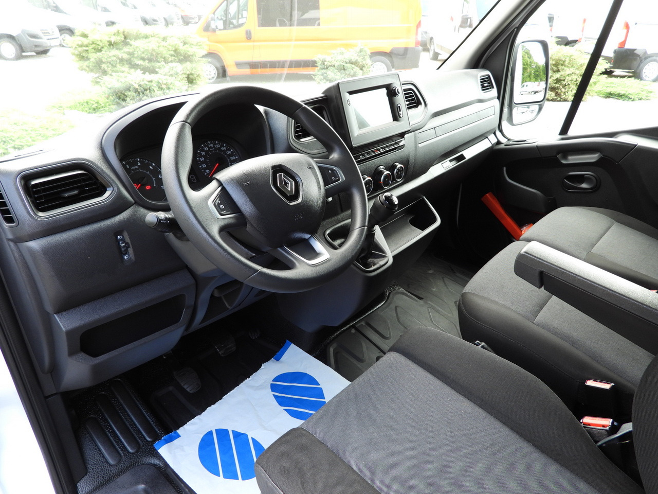 RENAULT MASTER BOX 8 PALLETS CRUISE CONTROL LED LIGHTS AIR CONDITIONING 165HP - Επαγγελματικό αυτοκίνητο κόφα: φωτογραφία 2 RENAULT MASTER BOX 8 PALLETS CRUISE CONTROL LED LIGHTS AIR CONDITIONING 165HP - Επαγγελματικό αυτοκίνητο κόφα: φωτογραφία 2