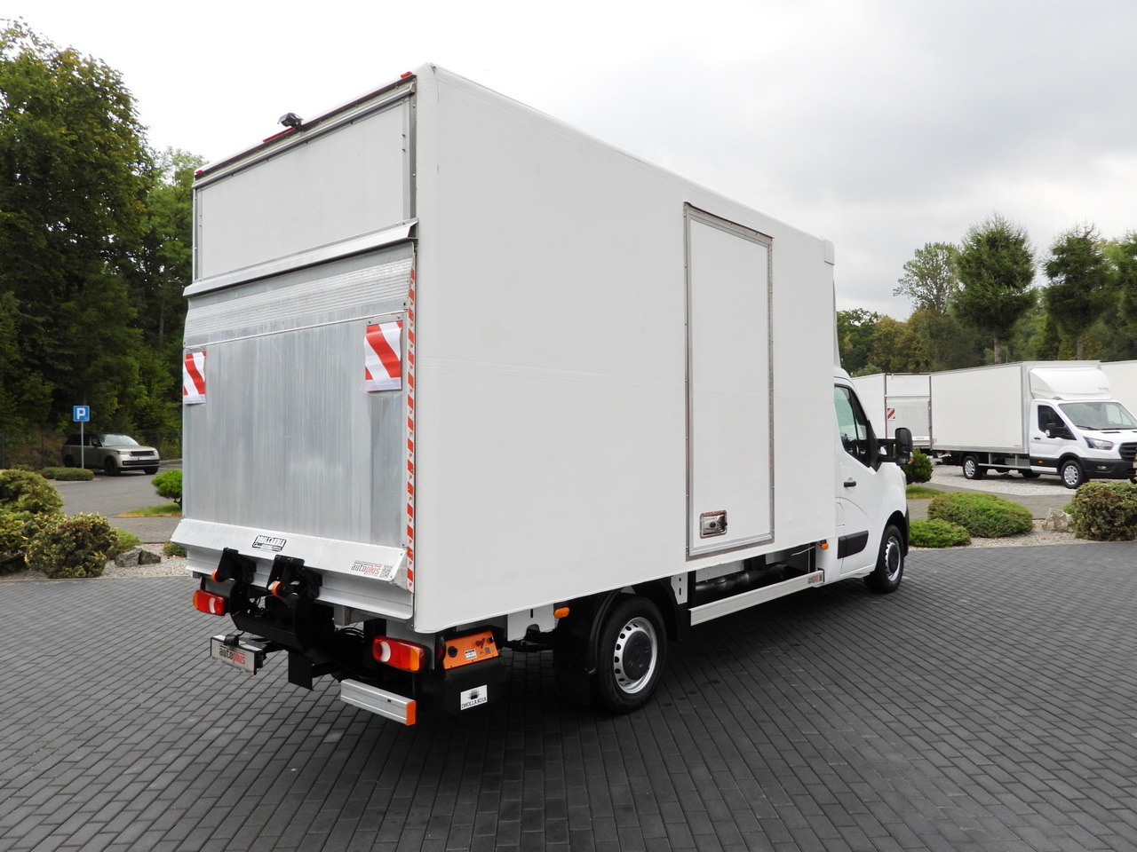 RENAULT MASTER BOX LIFT 8 PALLETS CRUISE CONTROL LED LIGHTS AIR CONDITIONING 145HP - Επαγγελματικό αυτοκίνητο κόφα: φωτογραφία 3 RENAULT MASTER BOX LIFT 8 PALLETS CRUISE CONTROL LED LIGHTS AIR CONDITIONING 145HP - Επαγγελματικό αυτοκίνητο κόφα: φωτογραφία 3