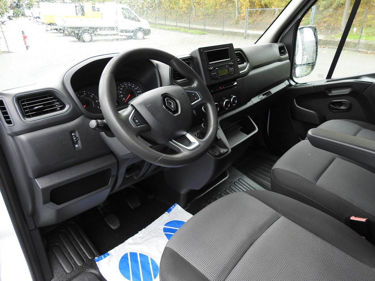 RENAULT MASTER STAKE BODY CRUISE CONTROL AIR CONDITIONING LED LIGHTS TWIN WHEELS 130HP - Μικρό φορτηγό με καρότσα: φωτογραφία 2 RENAULT MASTER STAKE BODY CRUISE CONTROL AIR CONDITIONING LED LIGHTS TWIN WHEELS 130HP - Μικρό φορτηγό με καρότσα: φωτογραφία 2