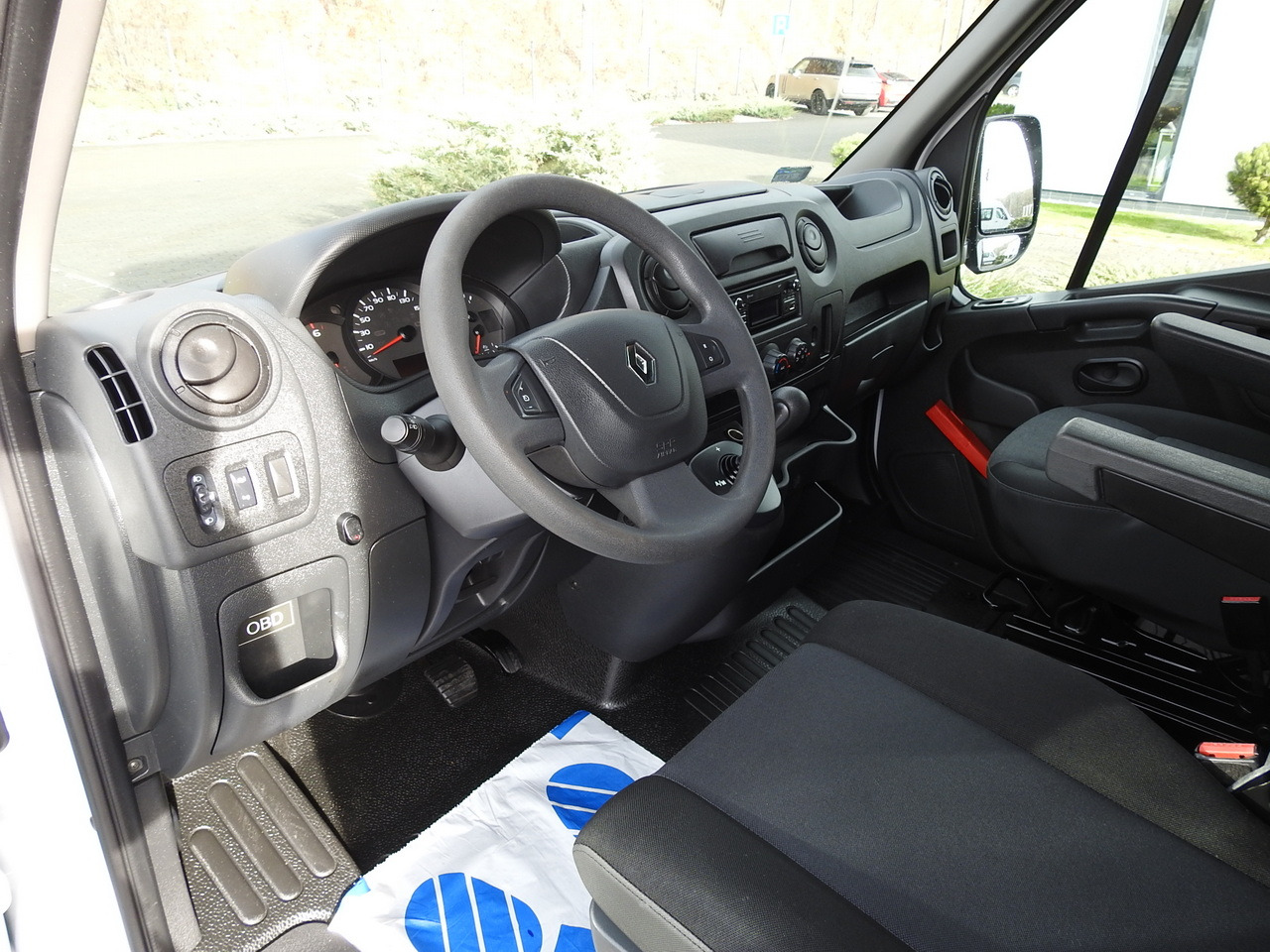 RENAULT MASTER TARPAULIN 10 PALLETS WEBASTO CRUISE CONTROL AIR CONDITIONING PNEUMATICS AUTOMATIC TRANSMISSION 170HP - Επαγγελματικό αυτοκίνητο με μουσαμά: φωτογραφία 2 RENAULT MASTER TARPAULIN 10 PALLETS WEBASTO CRUISE CONTROL AIR CONDITIONING PNEUMATICS AUTOMATIC TRANSMISSION 170HP - Επαγγελματικό αυτοκίνητο με μουσαμά: φωτογραφία 2