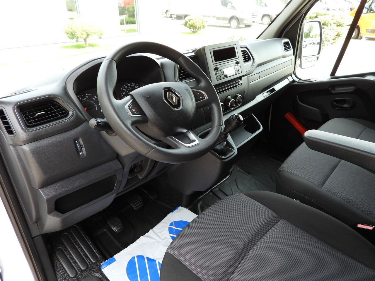 RENAULT MASTER TARPAULIN 12 PALLETS WEBASTO CRUISE CONTROL LED LIGHTS PNEUMATICS AIR CONDITIONING 165HP - Επαγγελματικό αυτοκίνητο με μουσαμά: φωτογραφία 2 RENAULT MASTER TARPAULIN 12 PALLETS WEBASTO CRUISE CONTROL LED LIGHTS PNEUMATICS AIR CONDITIONING 165HP - Επαγγελματικό αυτοκίνητο με μουσαμά: φωτογραφία 2