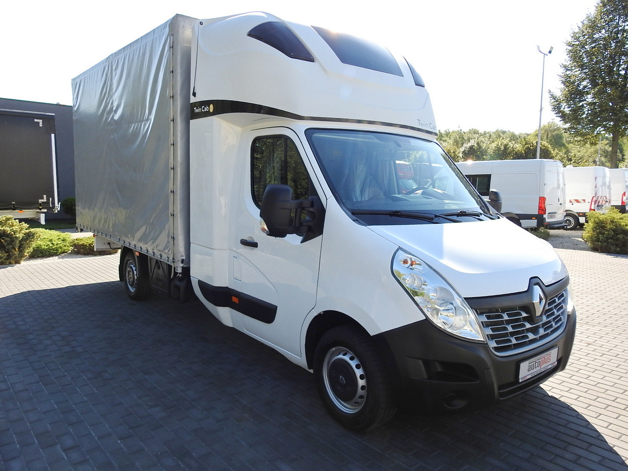 RENAULT MASTER TARPAULIN 8 PALLETS WEBASTO CRUISE CONTROL AIR CONDITIONING PNEUMATICS 170HP - Επαγγελματικό αυτοκίνητο με μουσαμά: φωτογραφία 4 RENAULT MASTER TARPAULIN 8 PALLETS WEBASTO CRUISE CONTROL AIR CONDITIONING PNEUMATICS 170HP - Επαγγελματικό αυτοκίνητο με μουσαμά: φωτογραφία 4
