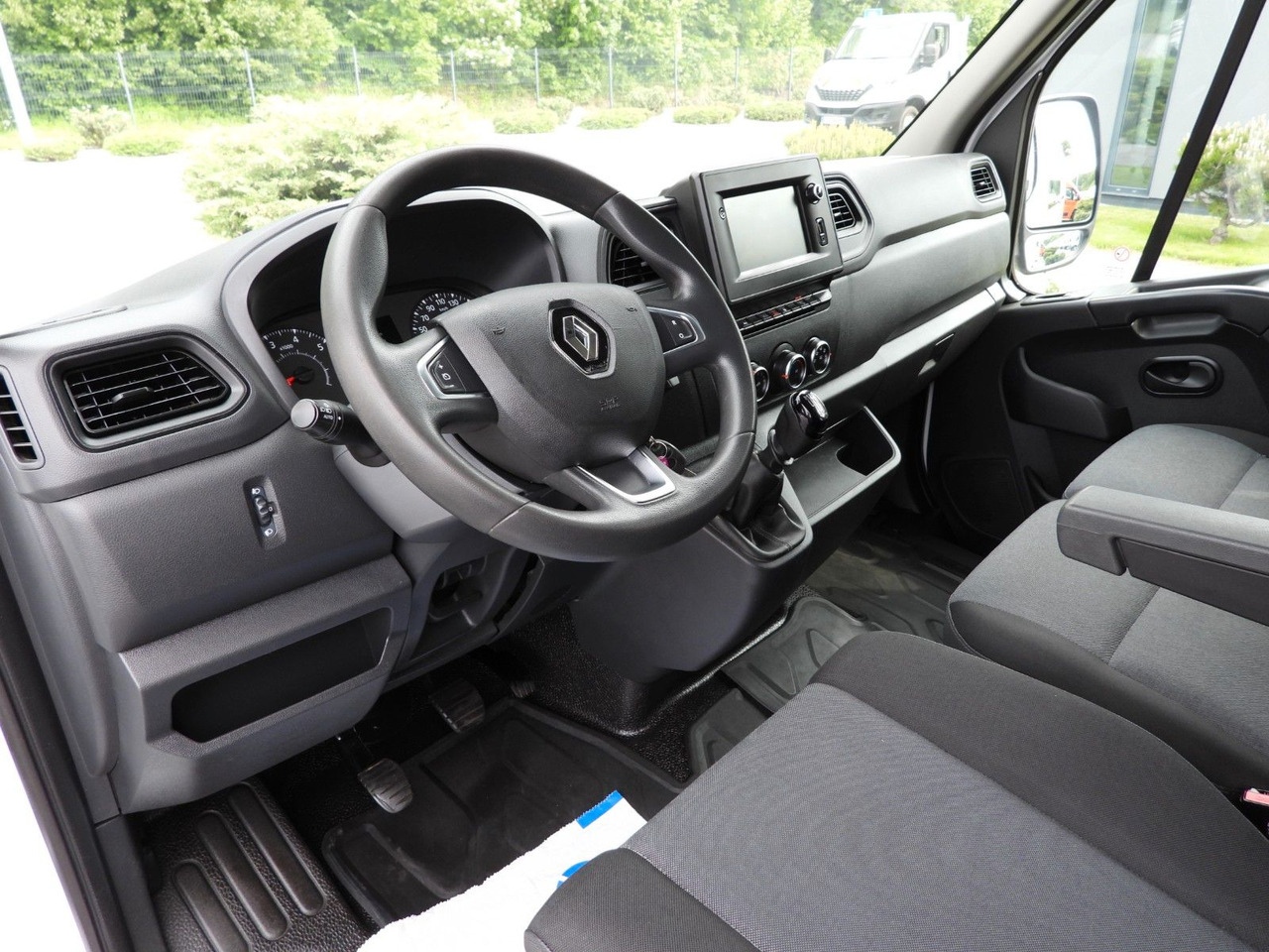 Renault MASTER KASTENWAGEN DOPPELKABINE 7 SITZE TEMPOMAT - Βαν, Διπλοκάμπινο ελαφρύ επαγγελματικό: φωτογραφία 2 Renault MASTER KASTENWAGEN DOPPELKABINE 7 SITZE TEMPOMAT - Βαν, Διπλοκάμπινο ελαφρύ επαγγελματικό: φωτογραφία 2
