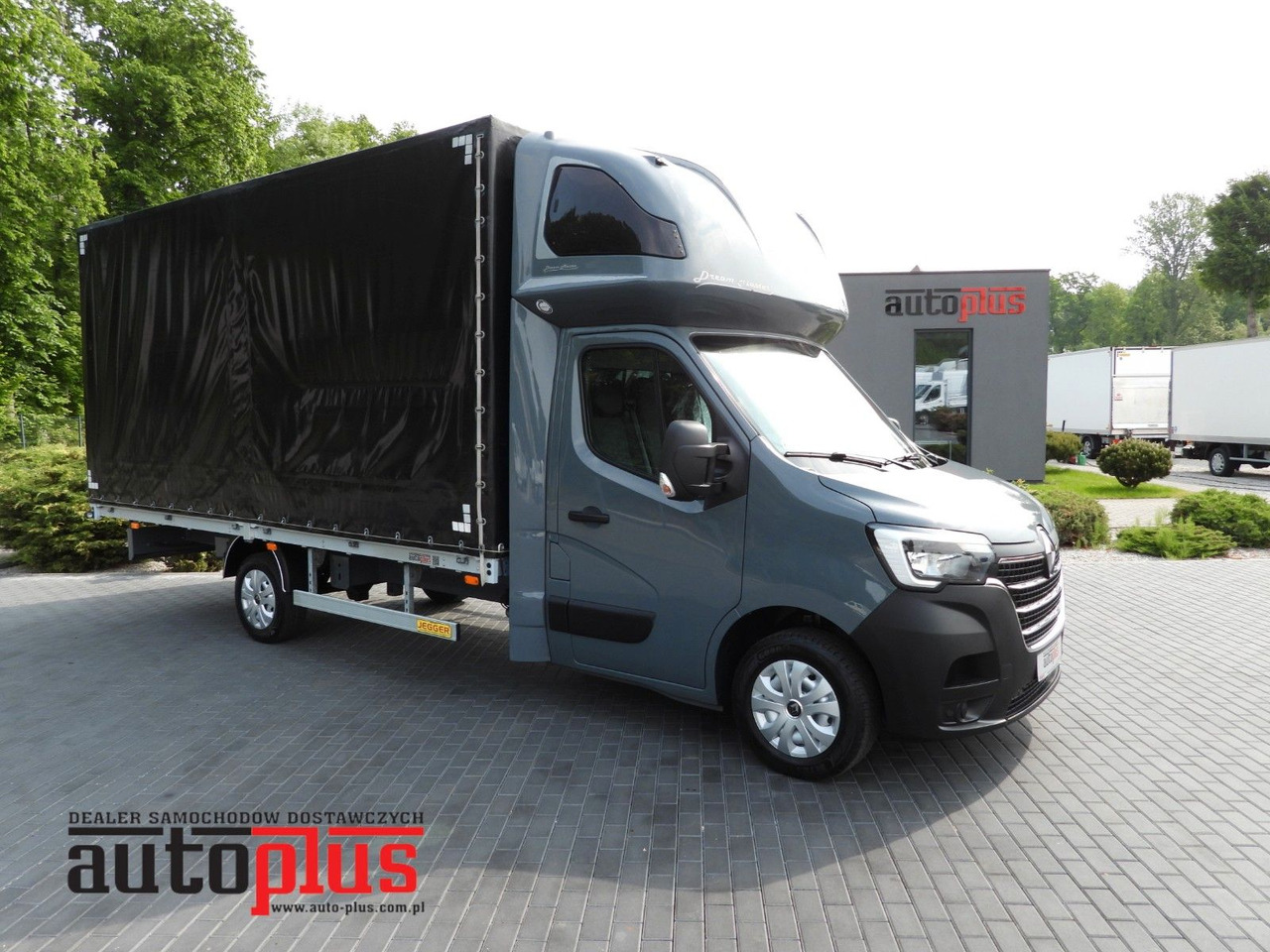 Renault MASTER PRITSCHE PLANE 10 PALETTEN WEBASTO TEMPOM - Επαγγελματικό αυτοκίνητο με μουσαμά: φωτογραφία 1 Renault MASTER PRITSCHE PLANE 10 PALETTEN WEBASTO TEMPOM - Επαγγελματικό αυτοκίνητο με μουσαμά: φωτογραφία 1