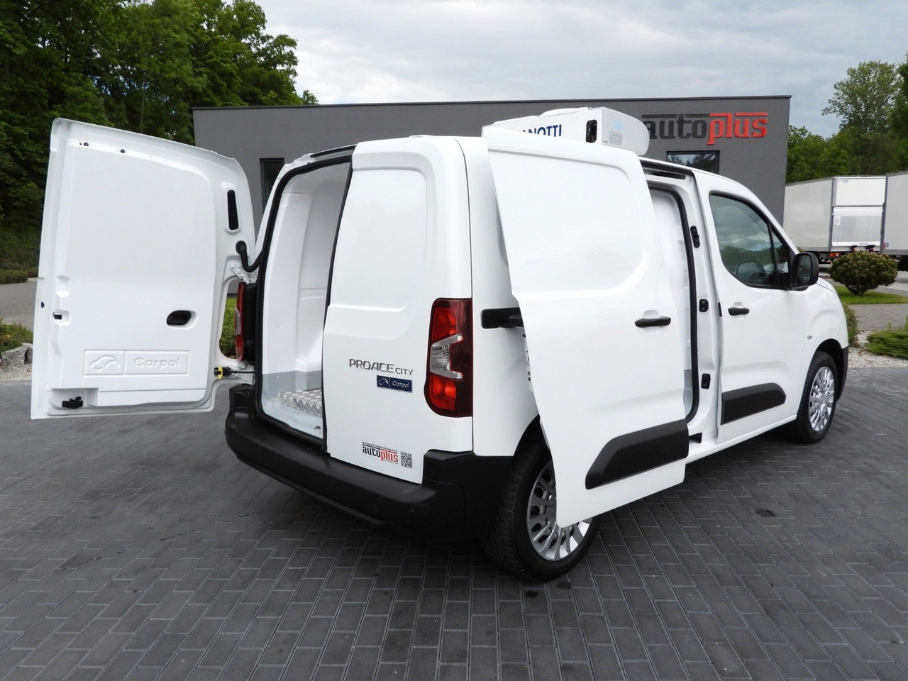 Toyota PROACE CITY KÜHLKASTENWAGEN -15*C TEMPOMAT A/C - Επαγγελματικό αυτοκίνητο ψυγείο: φωτογραφία 3 Toyota PROACE CITY KÜHLKASTENWAGEN -15*C TEMPOMAT A/C - Επαγγελματικό αυτοκίνητο ψυγείο: φωτογραφία 3