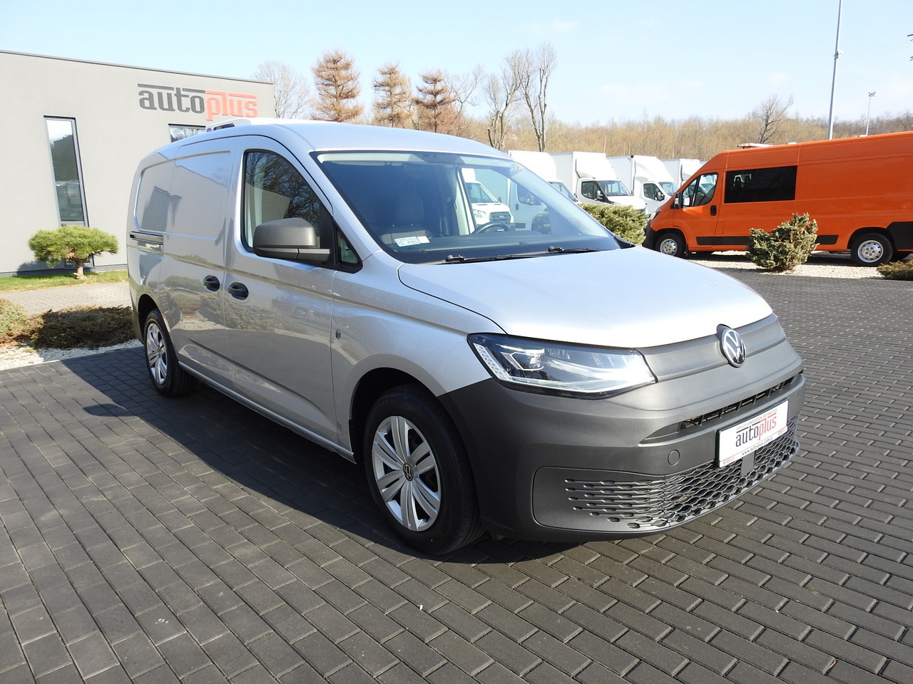 VOLKSWAGEN CADDY REFRIGERATOR VAN -20*C HEATING FUNCTION POWER SUPPLY 230V CRUISE CONTROL LED LIGHTS AIR CONDITIONING 100HP - Επαγγελματικό αυτοκίνητο ψυγείο: φωτογραφία 4 VOLKSWAGEN CADDY REFRIGERATOR VAN -20*C HEATING FUNCTION POWER SUPPLY 230V CRUISE CONTROL LED LIGHTS AIR CONDITIONING 100HP - Επαγγελματικό αυτοκίνητο ψυγείο: φωτογραφία 4