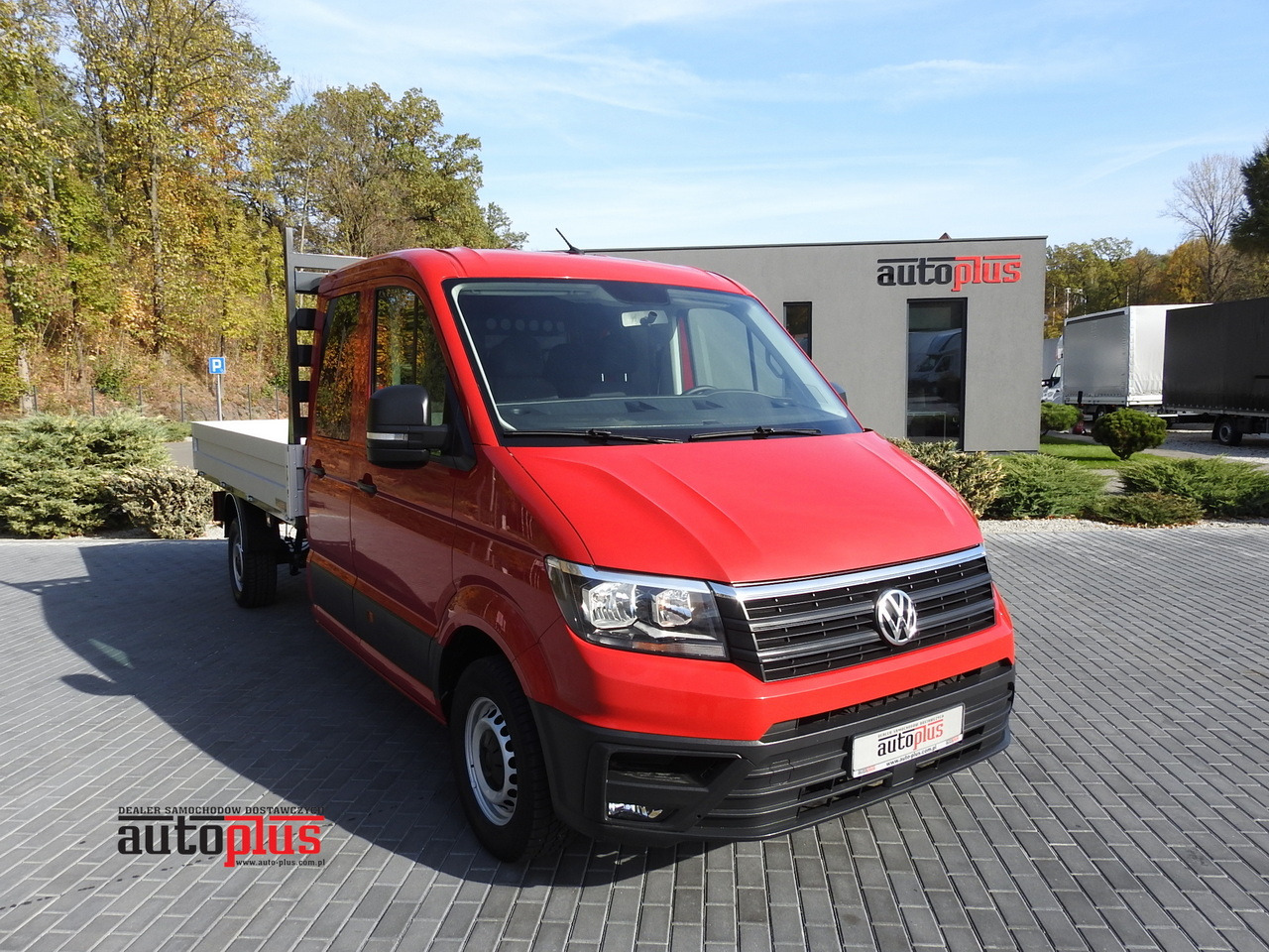 VOLKSWAGEN CRAFTER STAKE BODY DOUBLE CABIN DOKA 7 SEATS AIR CONDITIONING 140HP - Μικρό φορτηγό με καρότσα: φωτογραφία 1 VOLKSWAGEN CRAFTER STAKE BODY DOUBLE CABIN DOKA 7 SEATS AIR CONDITIONING 140HP - Μικρό φορτηγό με καρότσα: φωτογραφία 1