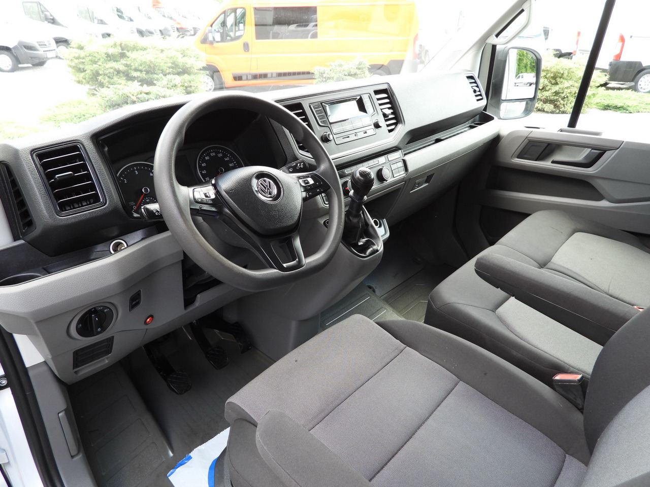 VOLKSWAGEN CRAFTER TARPAULIN 10 PALLETS WEBASTO CRUISE CONTROL AIR CONDITIONING 180HP - Επαγγελματικό αυτοκίνητο με μουσαμά: φωτογραφία 2 VOLKSWAGEN CRAFTER TARPAULIN 10 PALLETS WEBASTO CRUISE CONTROL AIR CONDITIONING 180HP - Επαγγελματικό αυτοκίνητο με μουσαμά: φωτογραφία 2